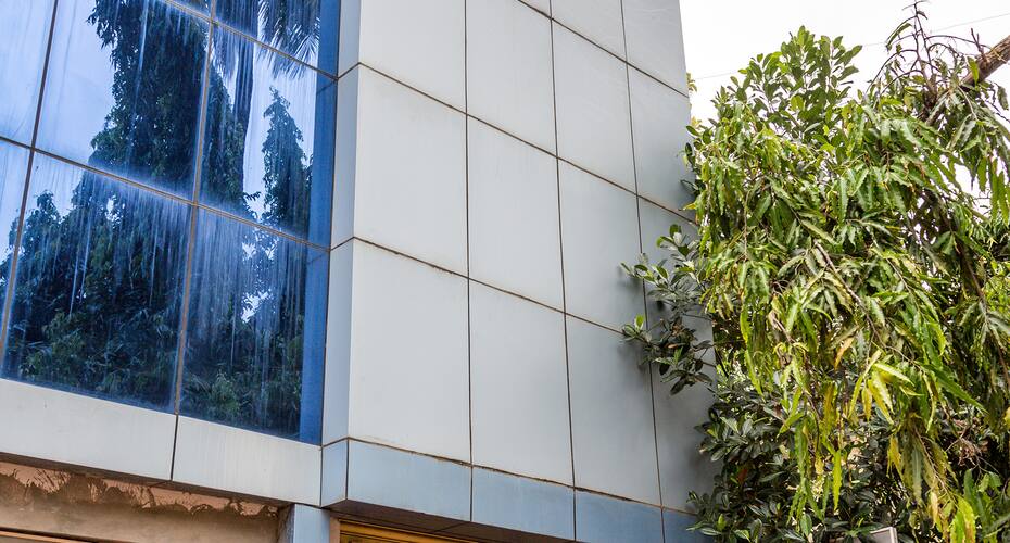 Emporium Hotel, Mangalore 2